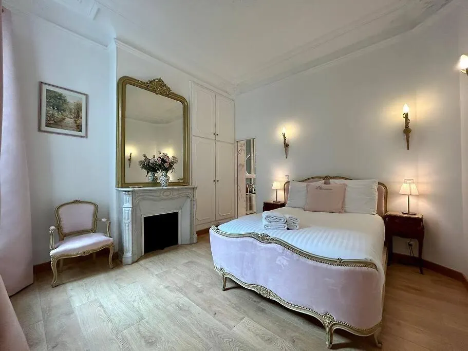 Apartment Charme Et Volupte A Republique *