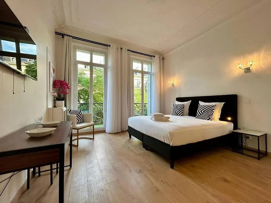 Apartment Charme Et Volupte A Republique Paris